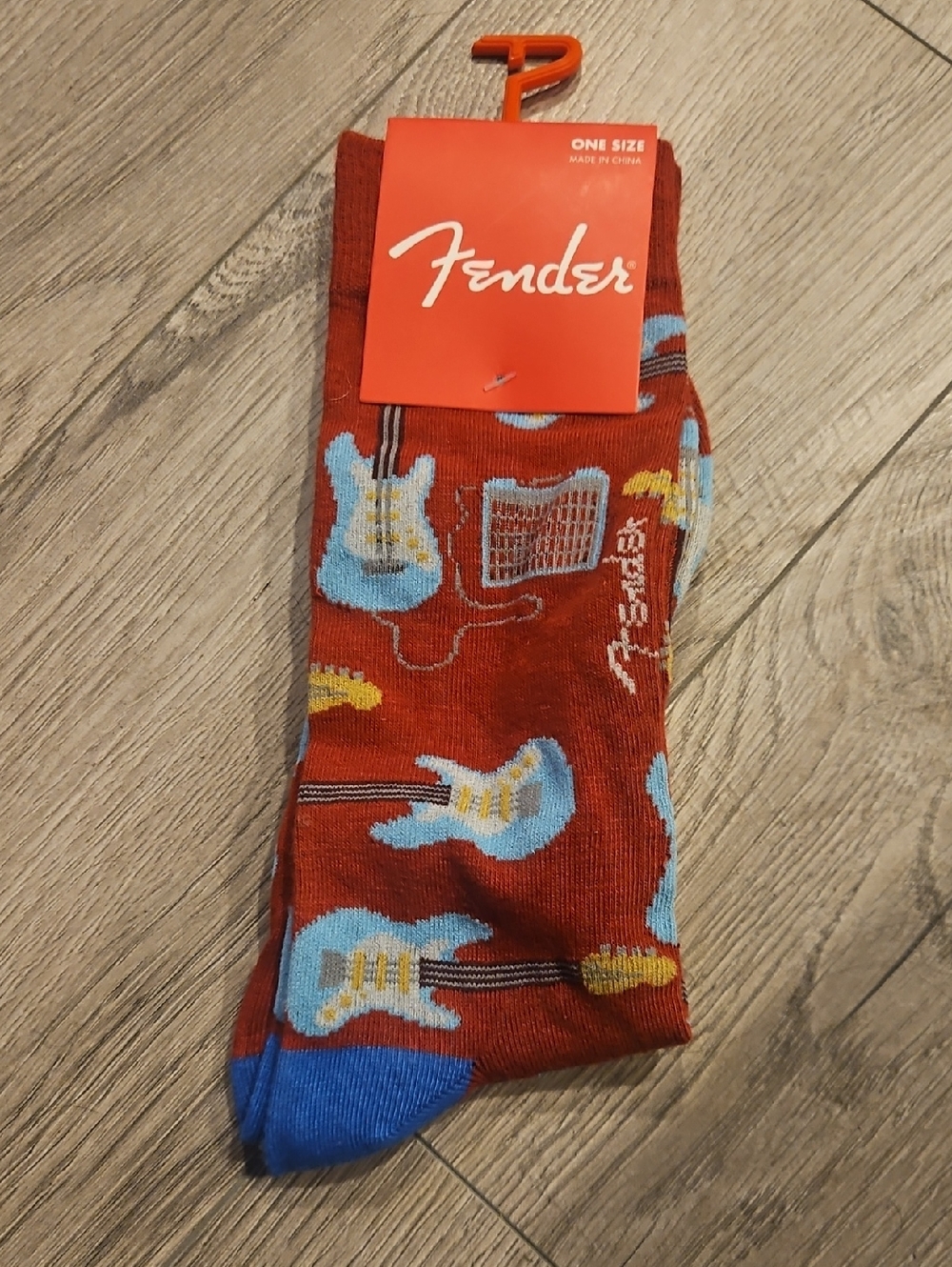 Fender Men’s  Red Crew Socks with Blue Guitar Motif ~NWT